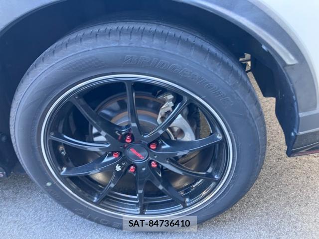 Toyota C-HR 2018-03 8813261-3
