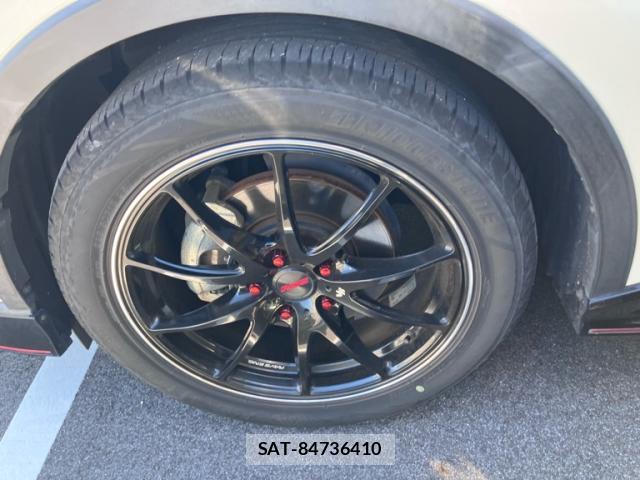 Toyota C-HR 2018-03 8813261-4