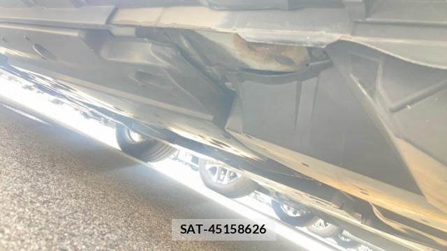 Toyota C-HR 2017-06 8813568-11