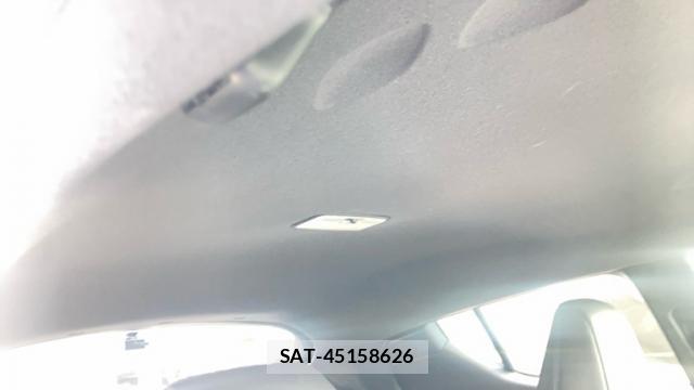 Toyota C-HR 2017-06 8813568-14