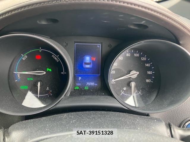 Toyota C-HR 2017-04 8813582-15