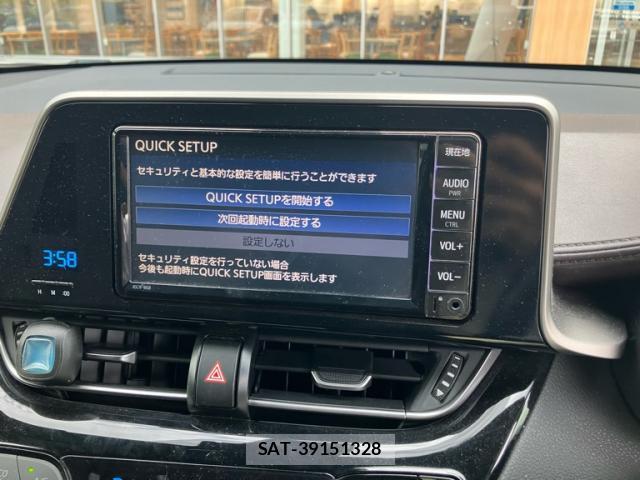 Toyota C-HR 2017-04 8813582-16