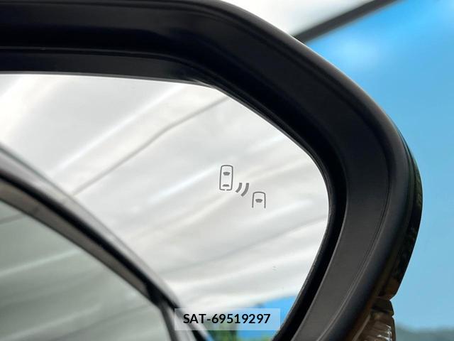 Toyota C-HR 2019-09 8813687-4