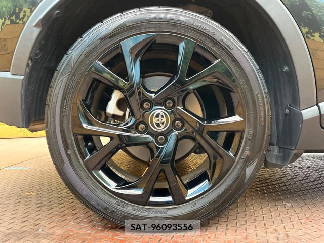Toyota C-HR 2021-03 8813691-13