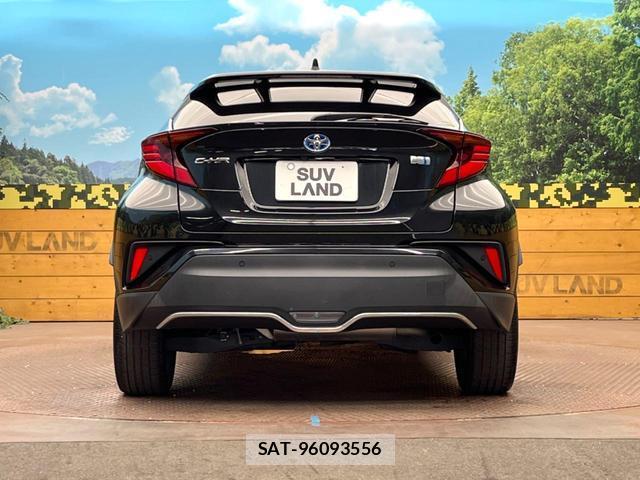 Toyota C-HR 2021-03 8813691-15