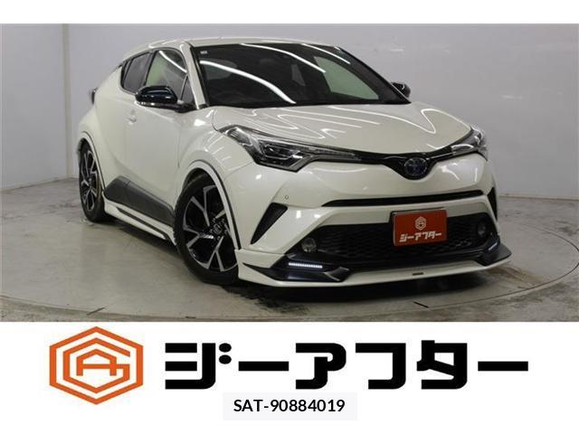 Toyota C-HR 2017-01 8814317-0