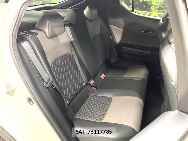 Toyota C-HR 2020-05 8815069-8