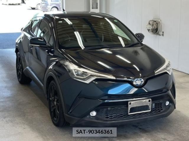 Toyota C-HR 2019-09 8815396-0