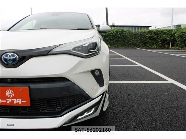 Toyota C-HR 2020-01 8815746-12