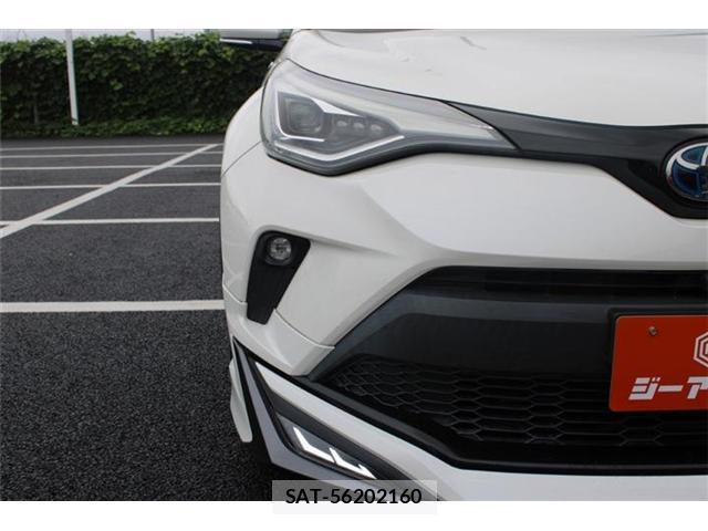Toyota C-HR 2020-01 8815746-14
