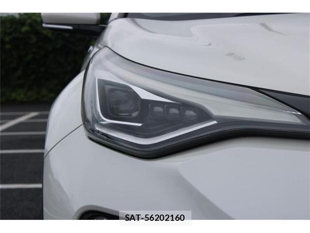 Toyota C-HR 2020-01 8815746-15