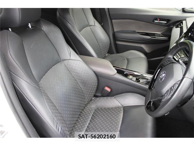 Toyota C-HR 2020-01 8815746-18