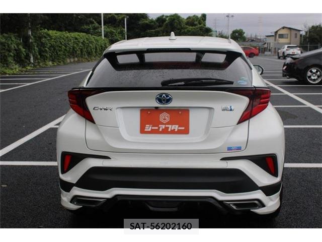 Toyota C-HR 2020-01 8815746-8