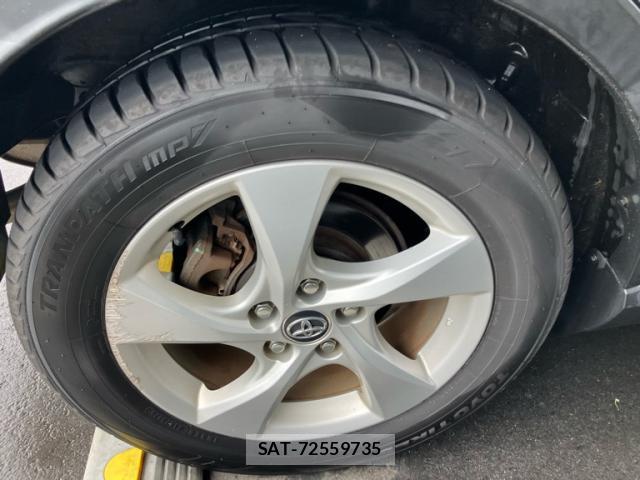 Toyota C-HR 2018-01 8815876-12