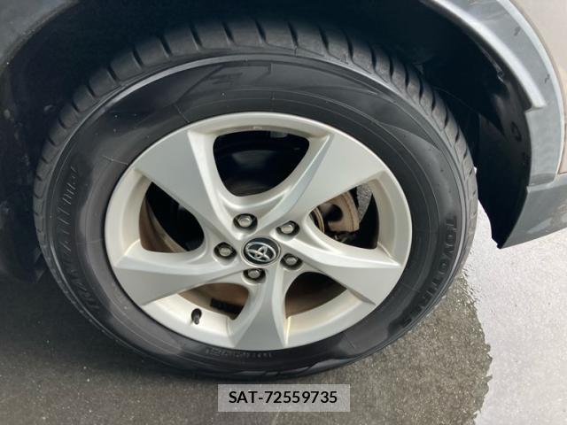 Toyota C-HR 2018-01 8815876-6