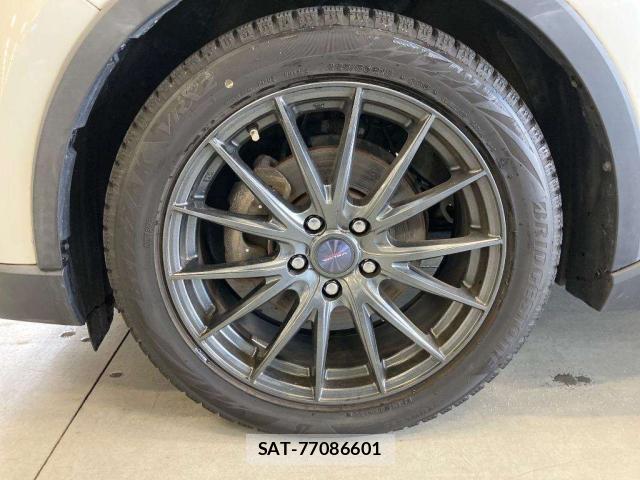 Toyota C-HR 2019-07 8816161-5