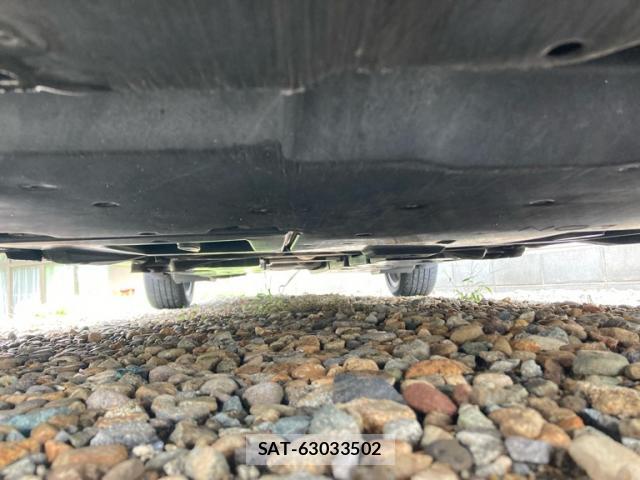 Toyota C-HR 2018-02 8816265-13