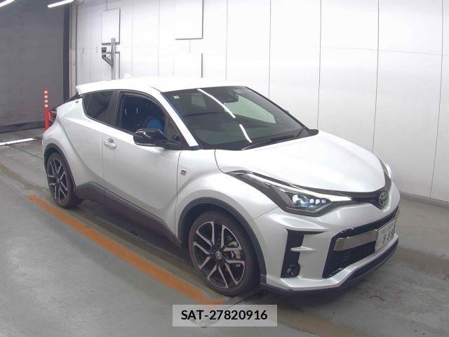 Toyota C-HR 2023-03 8816683-0