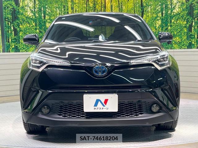 Toyota C-HR 2017-04 8817552-13