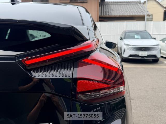 Citroen C4 2025-02 8817740-9