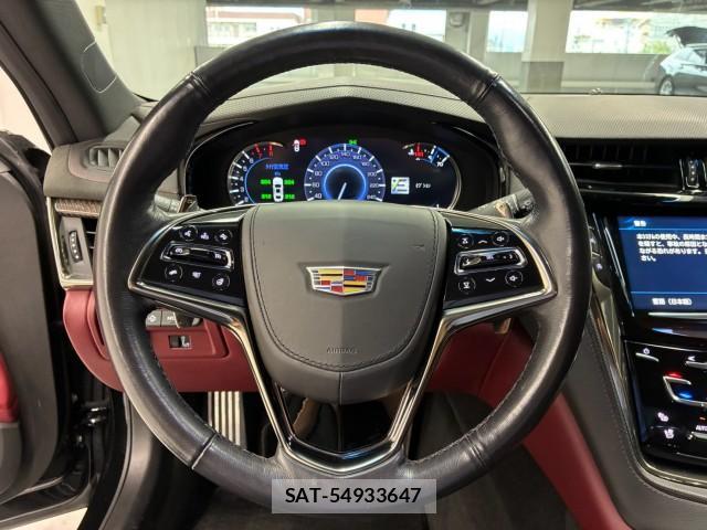 Cadillac CTS 2018-12 8814345-11