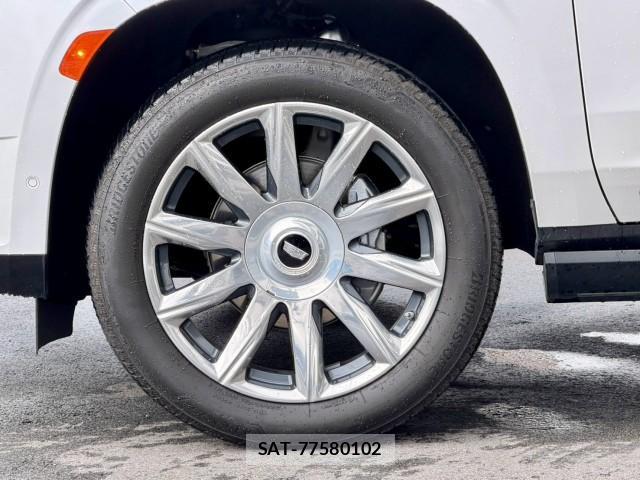 Cadillac ESCALADE 2022-12 8817611-10