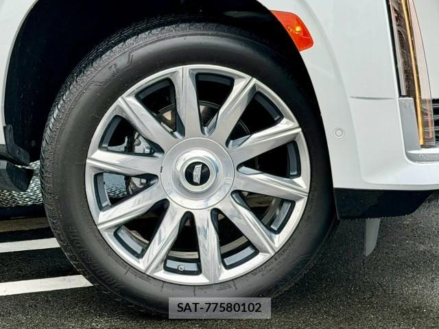 Cadillac ESCALADE 2022-12 8817611-18