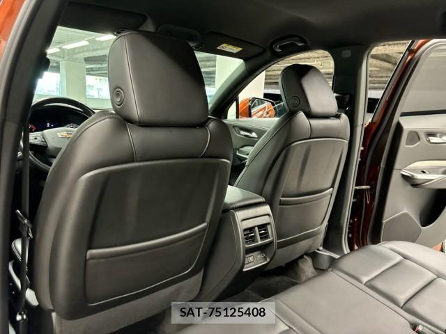 Cadillac XT4 2021-04 8814344-10