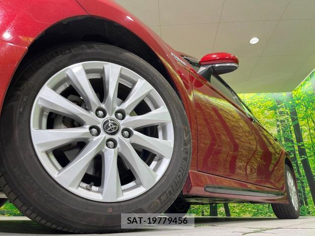 Toyota CAMRY 2017-11 8812034-12