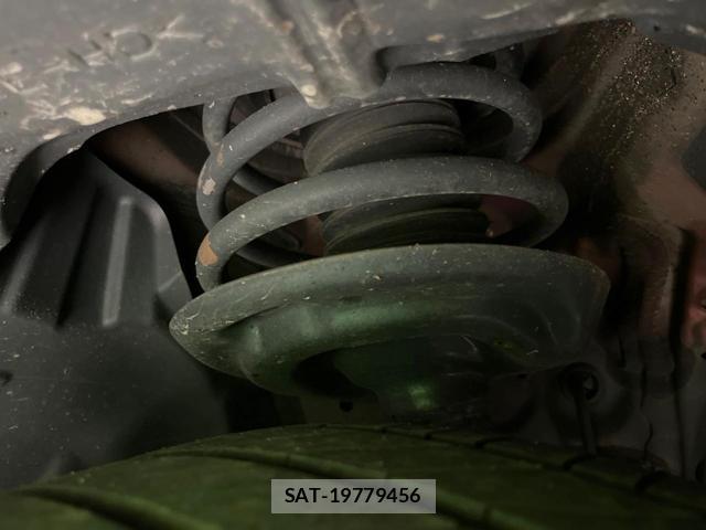 Toyota CAMRY 2017-11 8812034-19