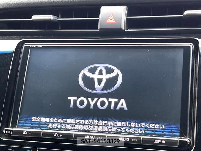 Toyota CAMRY 2017-09 8812222-3