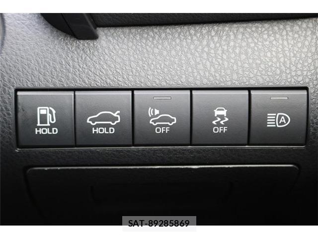 Toyota CAMRY 2019-05 8812798-5