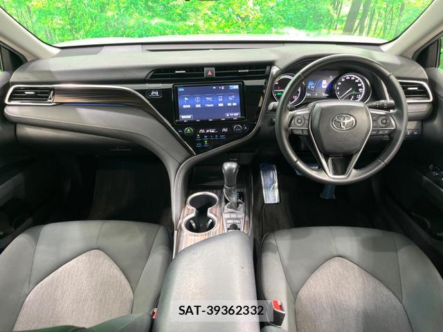 Toyota CAMRY 2017-12 8812999-1