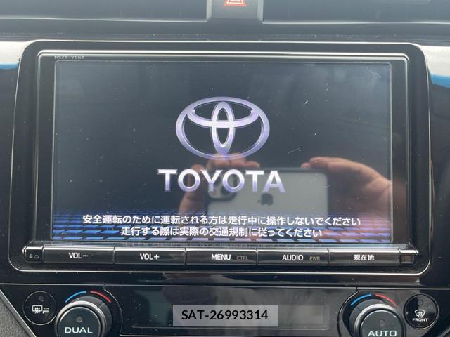 Toyota CAMRY 2017-10 8814744-2