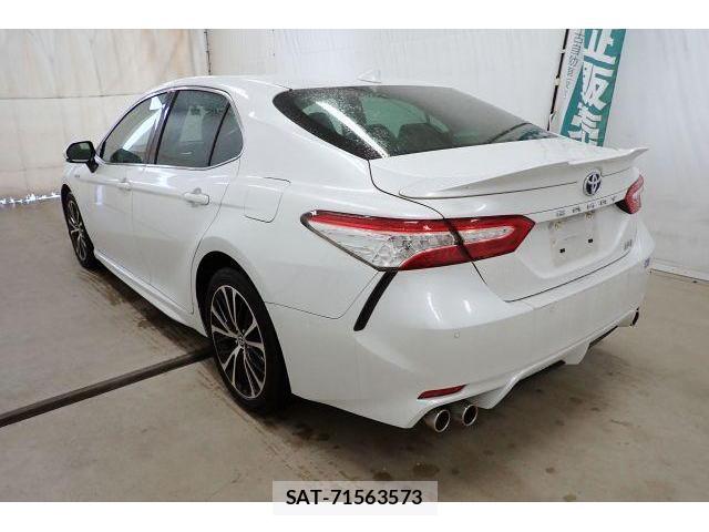 Toyota CAMRY 2020-06 8816055-1