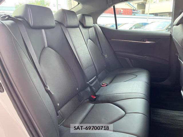 Toyota CAMRY 2021-12 8817207-8