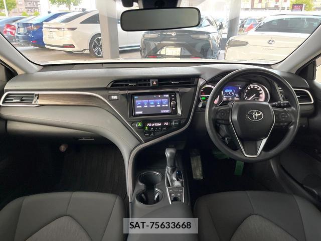 Toyota CAMRY 2018-01 8817210-1