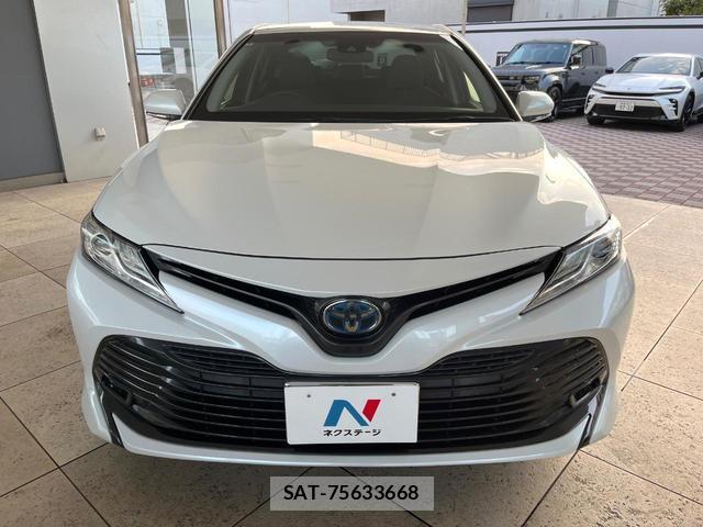 Toyota CAMRY 2018-01 8817210-10