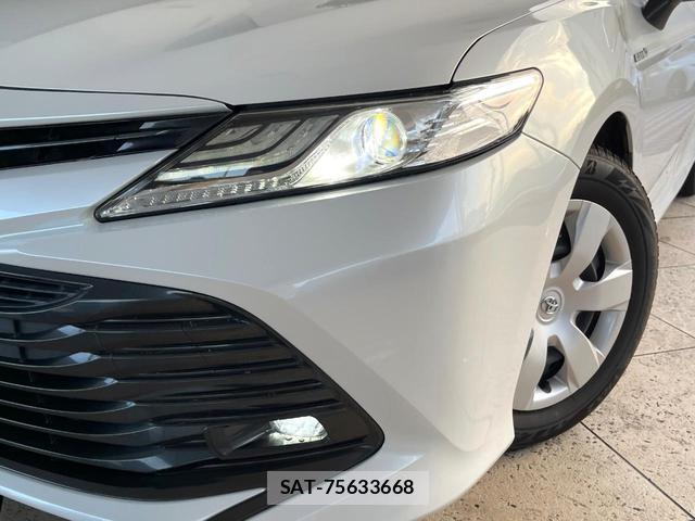 Toyota CAMRY 2018-01 8817210-7