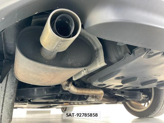 Toyota CAMRY 2017-09 8817387-10