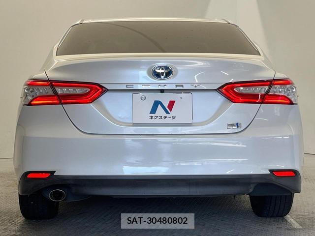 Toyota CAMRY 2017-09 8817839-16