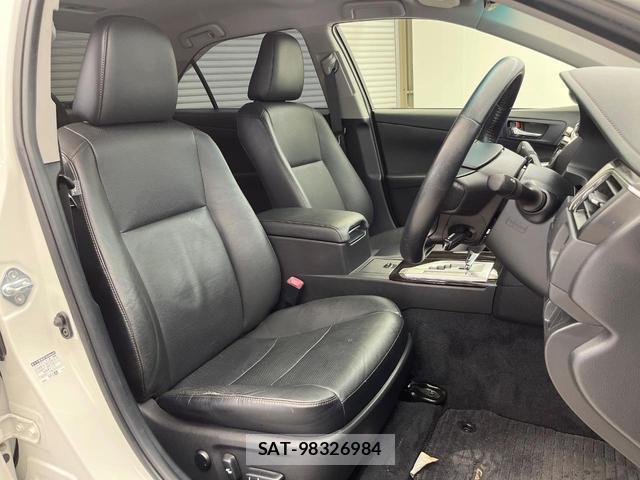 Toyota CAMRY 2012-06 8817843-6