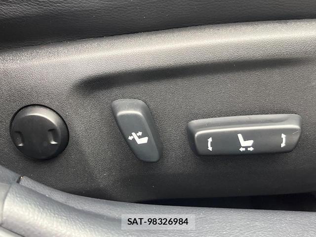 Toyota CAMRY 2012-06 8817843-7