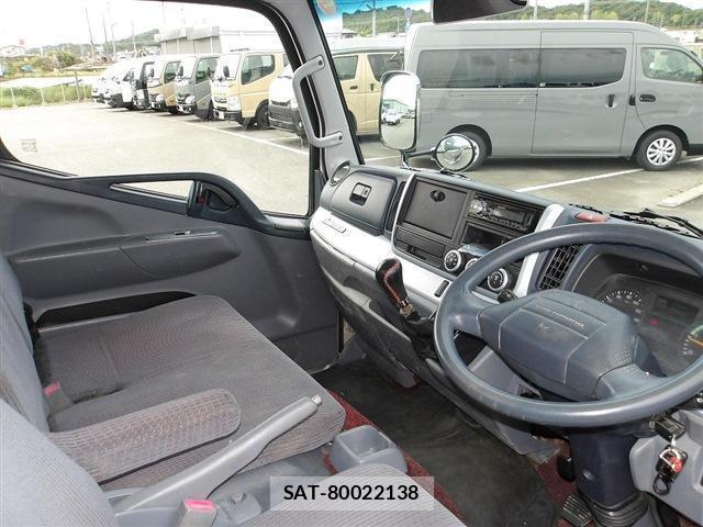MITSUBISHI FUSO CANTER 2014-11 8812853-11
