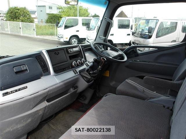 MITSUBISHI FUSO CANTER 2014-11 8812853-2
