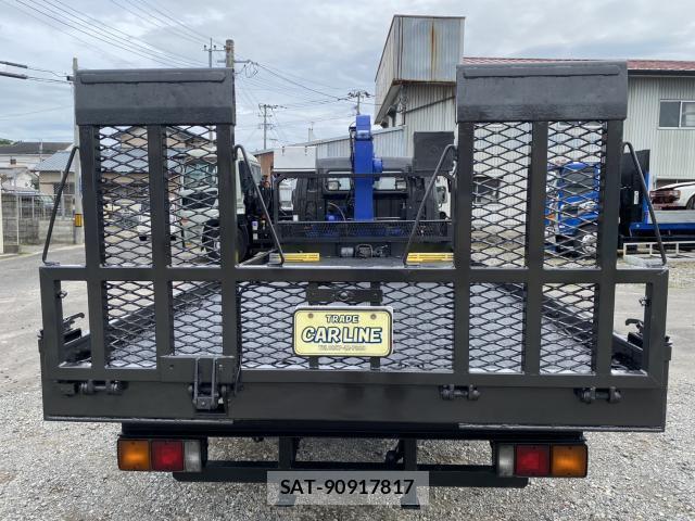 MITSUBISHI FUSO CANTER 1994-01 8813836-9