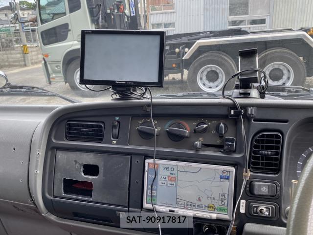 MITSUBISHI FUSO CANTER 1994-01 8813836-17