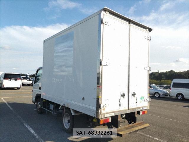 MITSUBISHI FUSO CANTER 2014-11 8815834-1