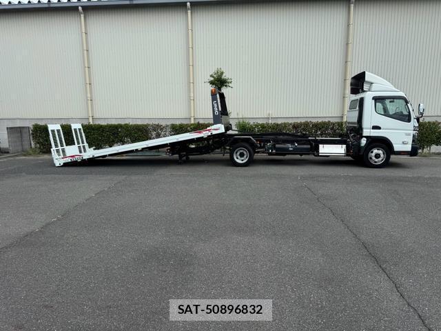 MITSUBISHI FUSO CANTER 2022-11 8817070-12