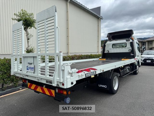 MITSUBISHI FUSO CANTER 2022-11 8817070-14
